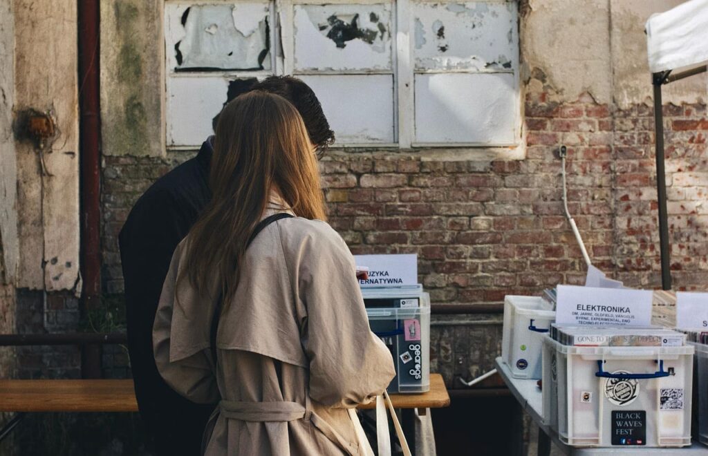 Tipos de relaciones de pareja: cuáles existen y cómo saber en cuál estás 1 tipos-relaciones-pareja-psicologia